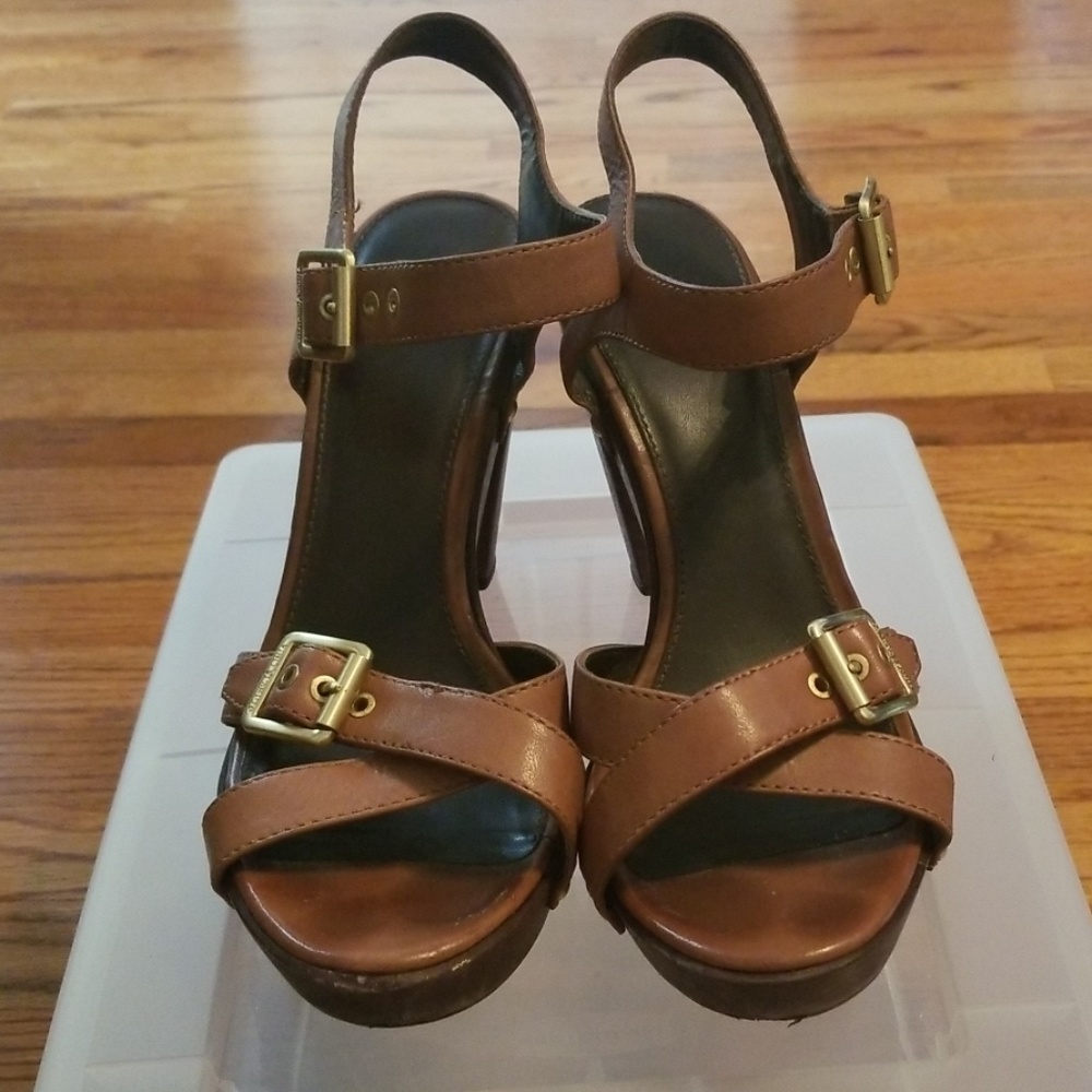 Vince Camuto platform sandal